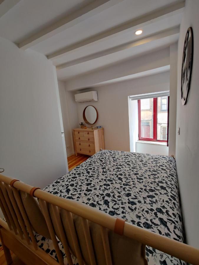 Апартаменты Cais De Gaia Historic Loft Вила-Нова-ди-Гая Экстерьер фото